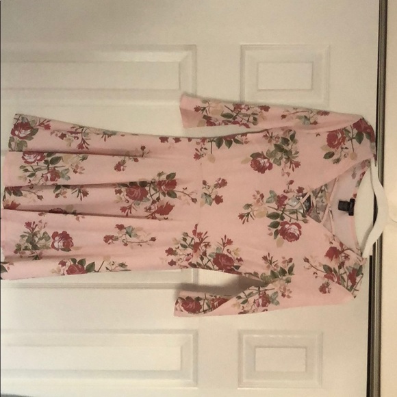 Dress - Picture 1 of 1